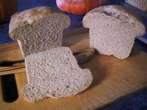 20% Bran plus rye simple pan bread, sliced