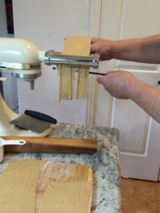 pasta 13 Cutting fettuccine