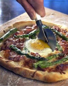 Michael Ruhlman's Breakfast Pizza - put an egg on it!