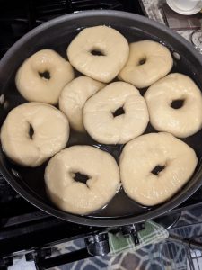 Big Bagels In The Boil